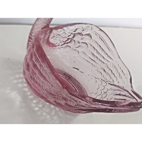 Vintage Fenton Pink Art Glass Swan Trinket/Candy Bowl 4.5" x 3 3/4" - Picture 6 of 10